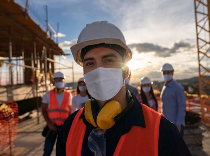 operario en obra