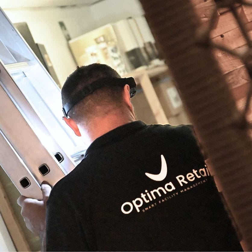 Optima Retail: Expertos en mantenimiento y reparaciones de Retail en todo el mundo - Garantiza una asistencia sin preocupaciones poniendo a su disposición un Facility Manager dedicado que siempre será su contacto.