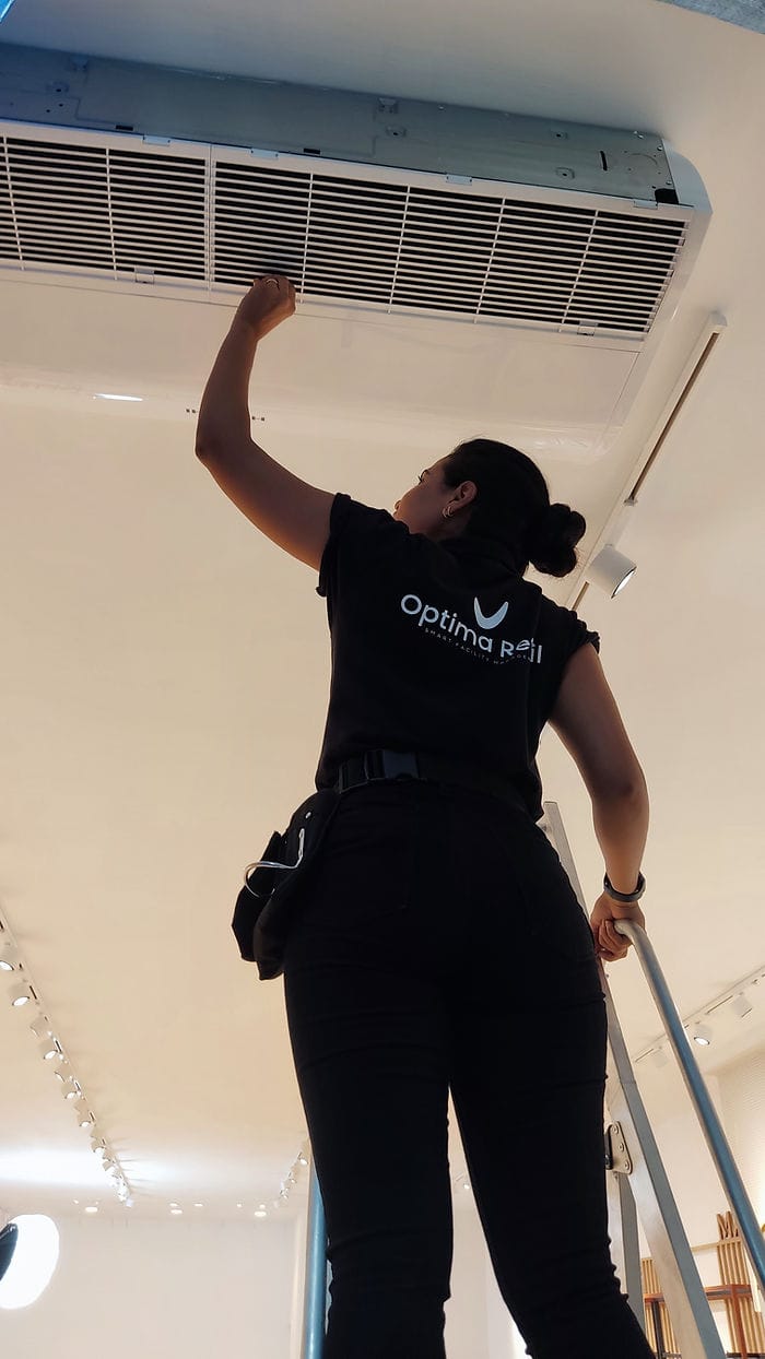 Air conditioner maintenance