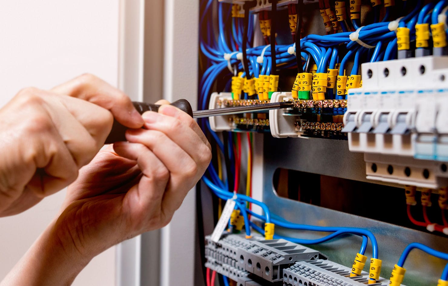 7 Reasons Why Preventive Maintenance is Essential for Retail Sector Success