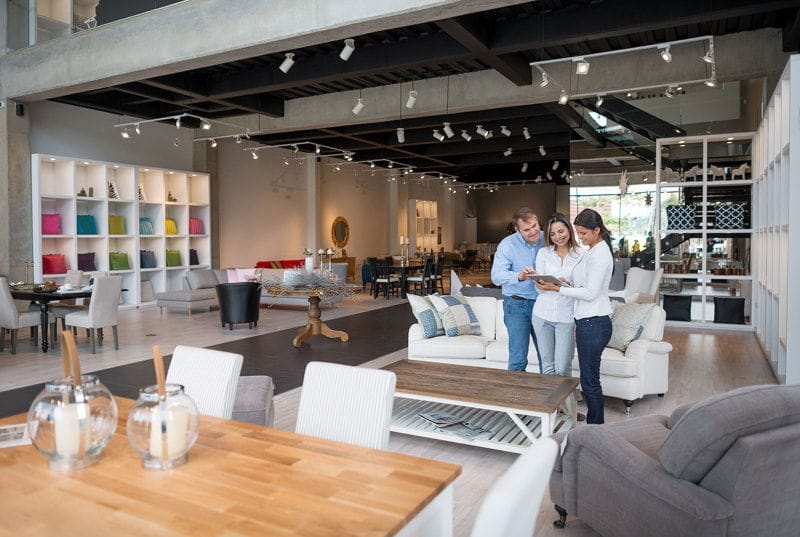 Therefore, aesthetic choices should follow not so much the owner's tastes but those of their target audience, to invite people in and make purchases."